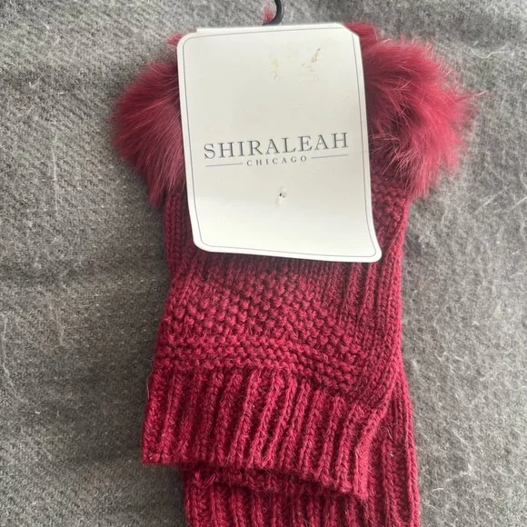 SHIRALEAH CHICAGO wine Faye fingerless fur gloves NWT - Picture 3 of 3